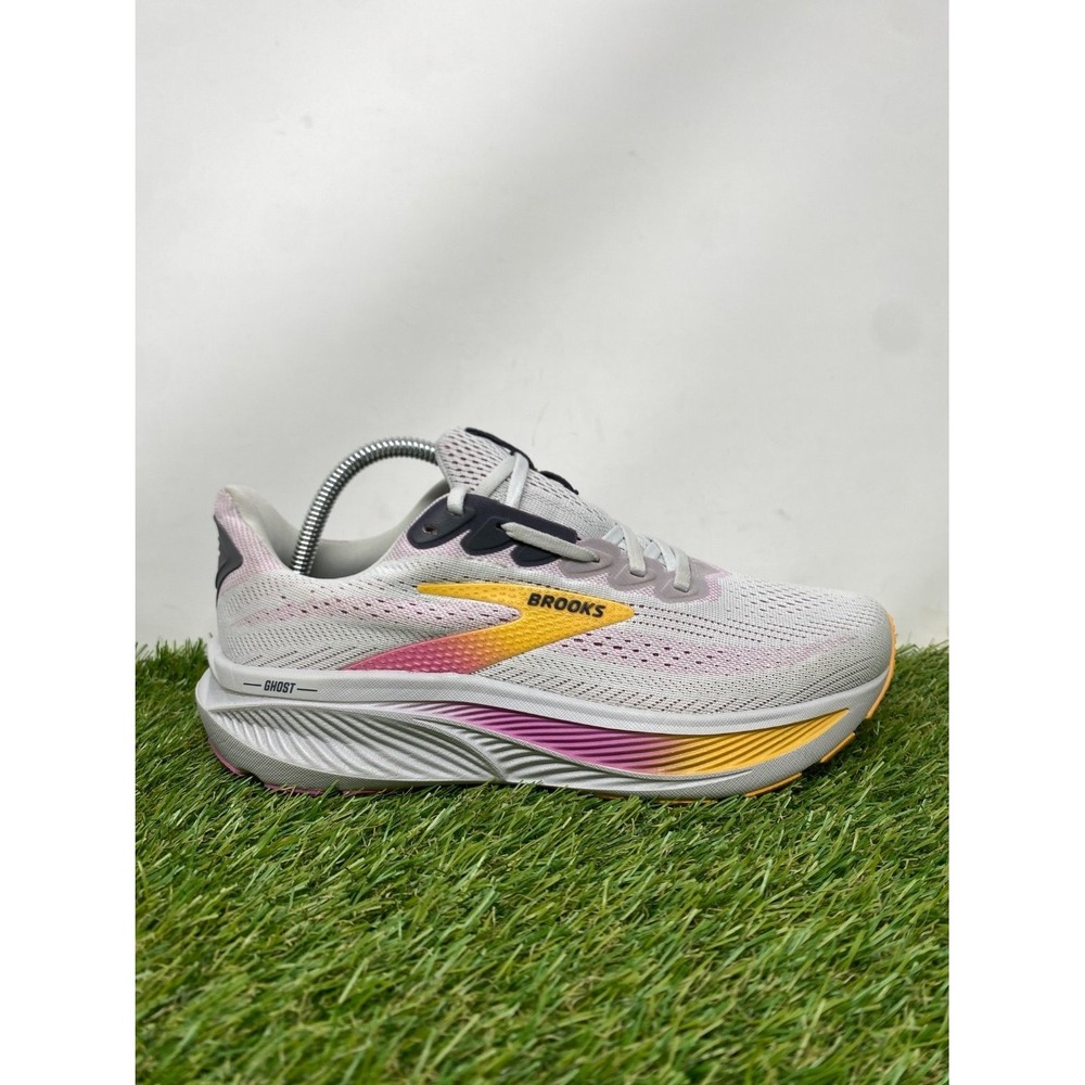 Brooks Ghost 17 Shoes Women Size 8.5 Wide Gray Athletic Running Sneakers Walking